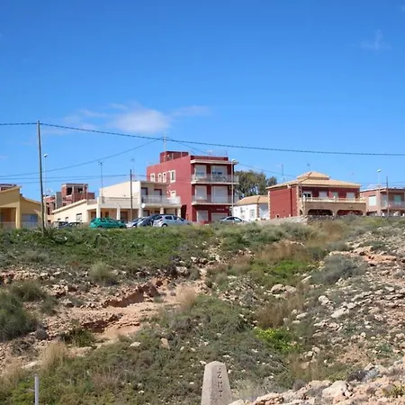 3 Bedrooms With Wifi At 1 Km Away From The