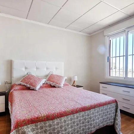 3 Bedrooms With Wifi At 1 Km Away From The Torrevieja